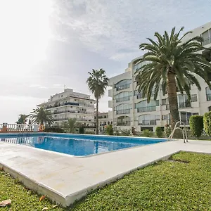 Carabeo 2 Dorm Apartamento Nerja